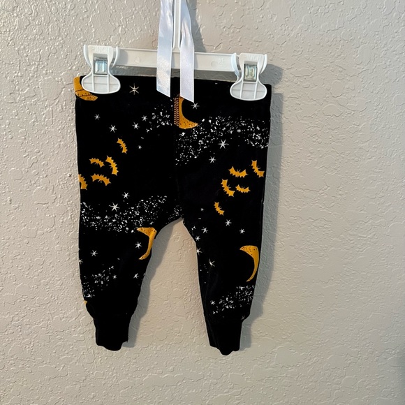 Hanna Andersson baby Halloween pajamas set - Picture 5 of 7